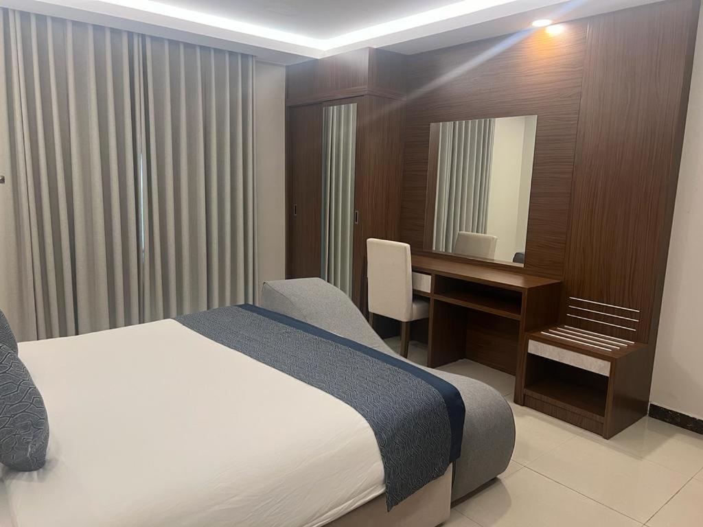 Remaz Suites Hotel Al Al Jubail Exteriér fotografie