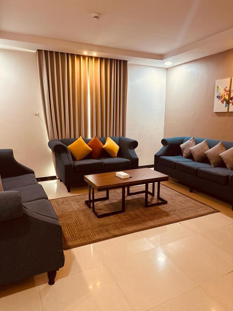 Remaz Suites Hotel Al Al Jubail Exteriér fotografie