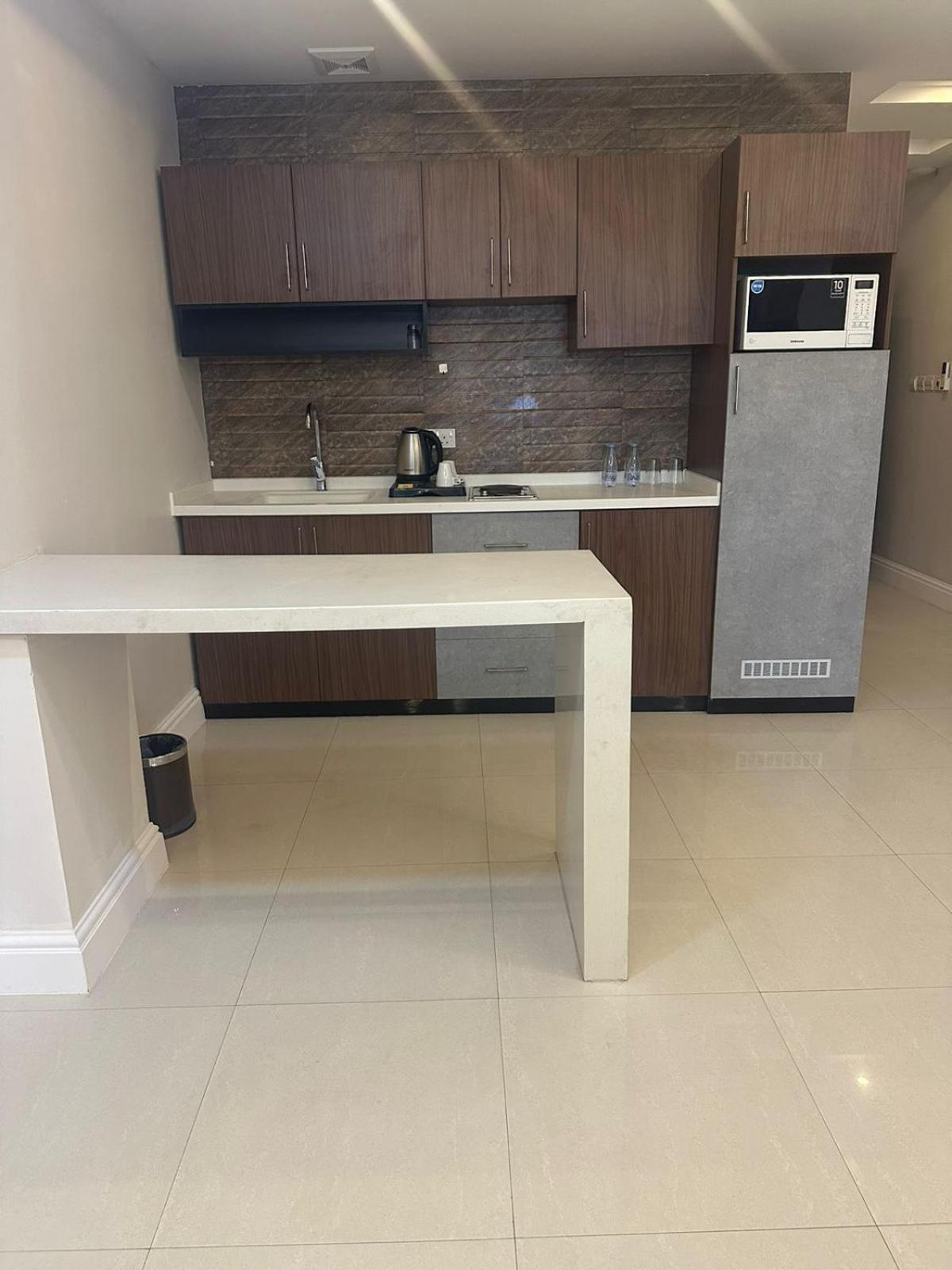 Remaz Suites Hotel Al Al Jubail Exteriér fotografie