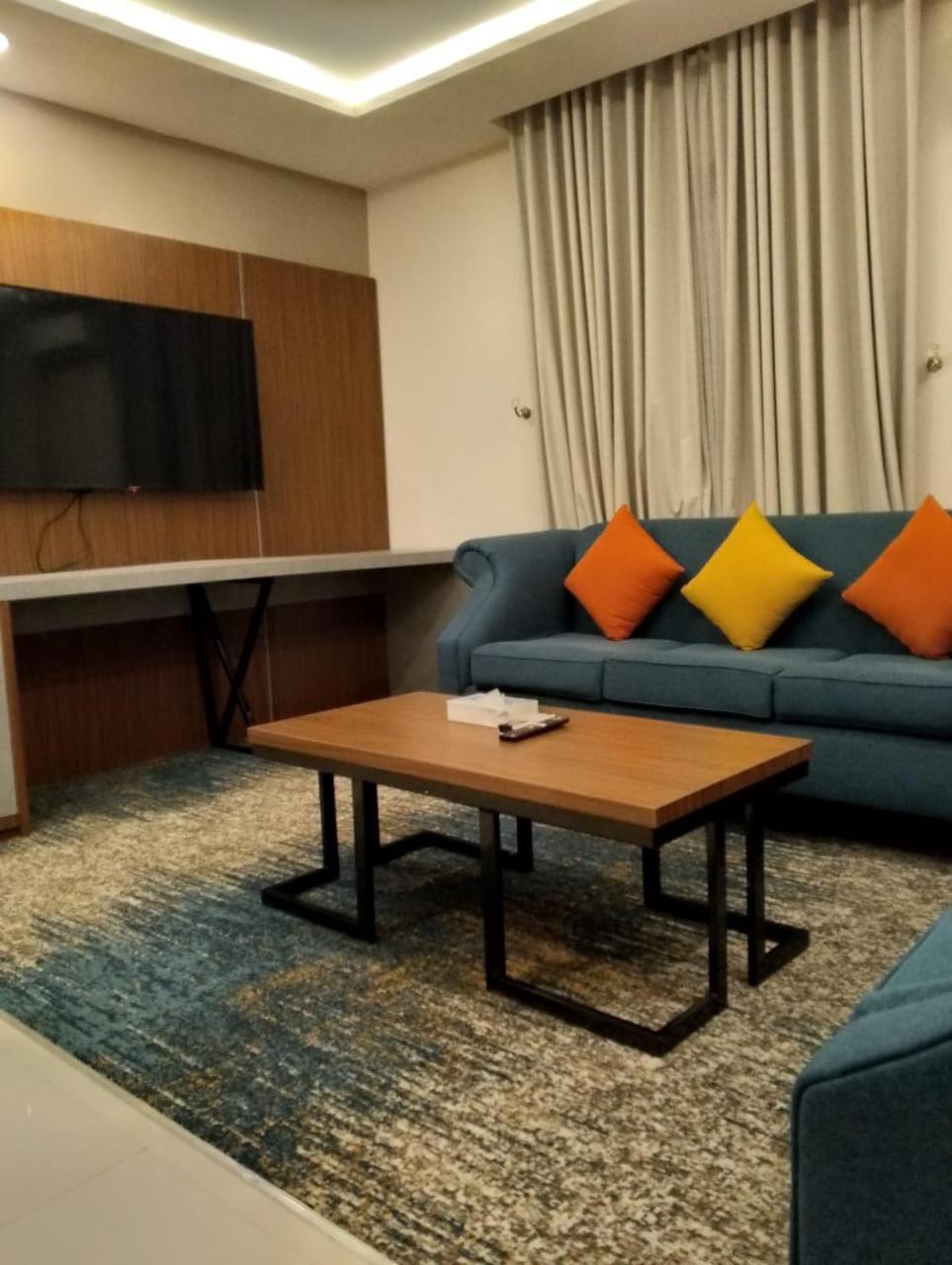 Remaz Suites Hotel Al Al Jubail Exteriér fotografie